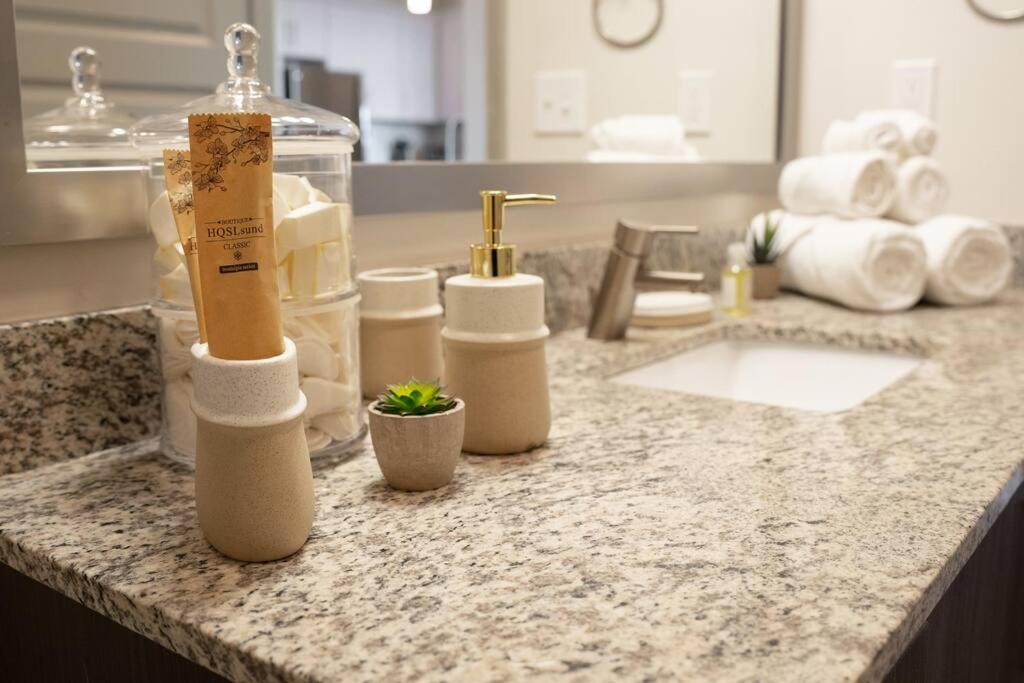 Modern And Spacious King Size Retreat Concord Bagian luar foto